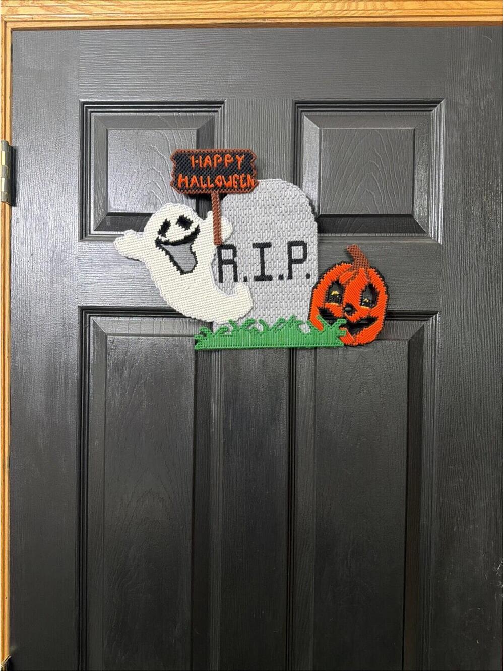 VTG Pumpkin Ghost Tomb Halloween Hanging Plastic Canvas Decoration Complete Larg - Picture 2 of 5